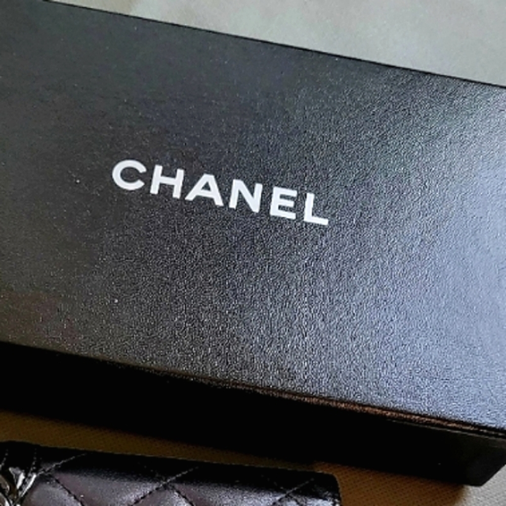 🌺 CHANEL CC Cambon Quilted Logo Bifold Wallet in Black & Hot Pink Pre-owned - Picture 5 of 15
